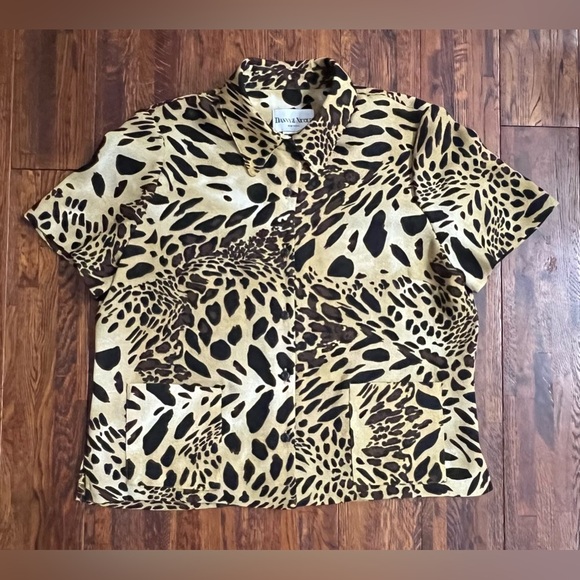 DANNY AND NICOLE Vintage Animal Print Short Sleeve Button Up Blouse in Size 14 - Picture 1 of 5